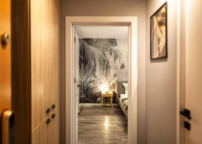 Charming With Parking - The Perfect Getaway Bukarest