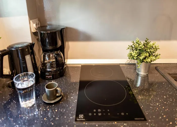 Charming With Parking - The Perfect Getaway ブカレスト