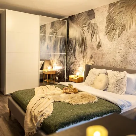 Charming With Parking - The Perfect Getaway * 布加勒斯特